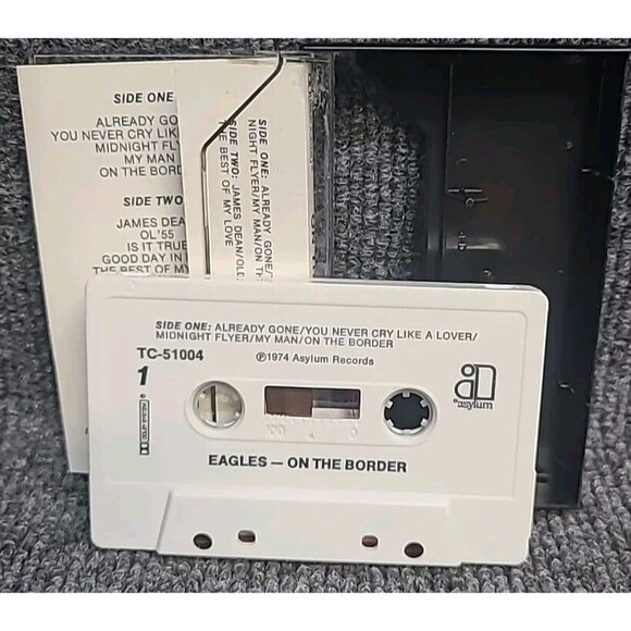 Vintage EAGLES On The Border Cassette Tape 1974 Asylum Records - Picture 3 of 4
